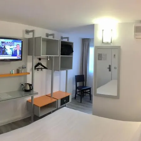 Hotel Du Parc Euromedecine By Akena Montpellier